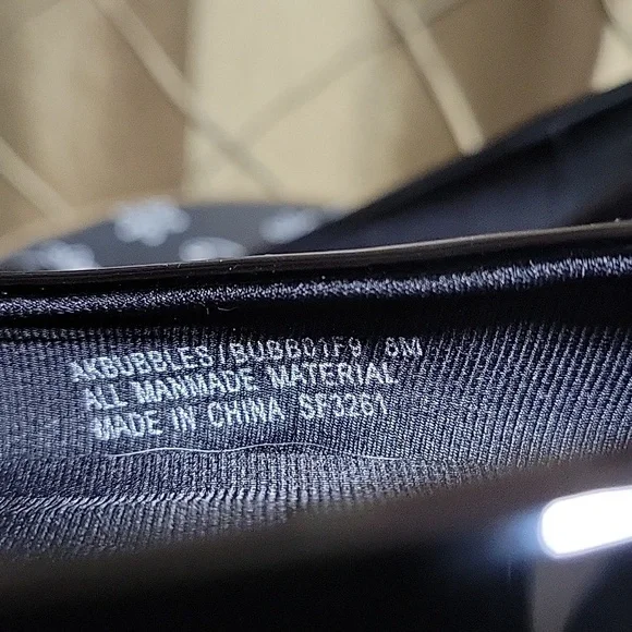 VGUC- Anne Klein ‘Bentley’ Buckle Block Heel Pump - Picture 7 of 13